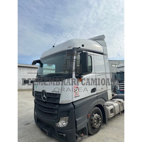 MERCEDES ACTROS MP4 1842 (MB26)