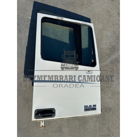 USA DREAPTA DAF XF105